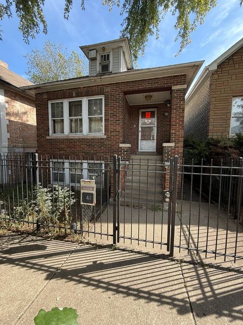 Tiny photo for 841 N Fairfield Avenue, Chicago, IL 60622 (MLS # 12488690)