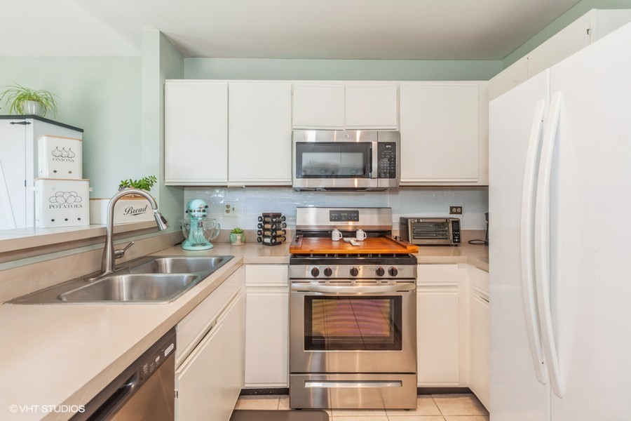 2261 Petworth Court 201C