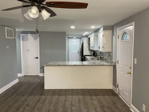 Tiny photo for 518 Tyler Drive, Carpentersville, IL 60110 (MLS # 12581701)