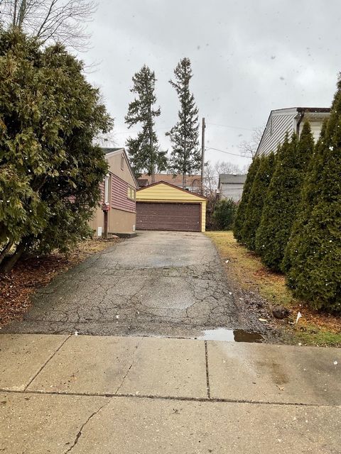 Tiny photo for 518 Tyler Drive, Carpentersville, IL 60110 (MLS # 12581701)