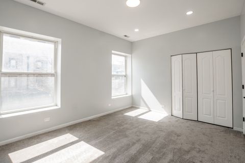 Tiny photo for 4558 S King Drive #6, Chicago, IL 60653 (MLS # 12600260)