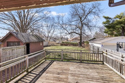 Tiny photo for 212 N Gardiner Avenue, Rockford, IL 61107 (MLS # 12592271)