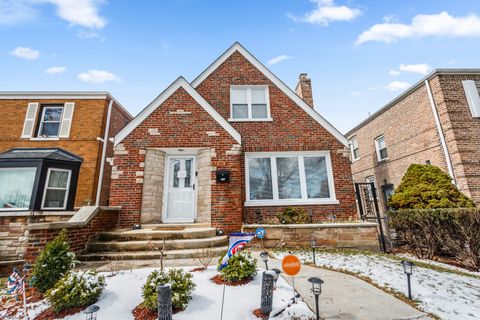 8240 S Calumet Avenue Chicago IL 60619