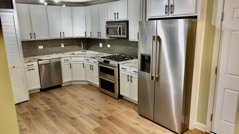Tiny photo for 300 Opatrny Drive #130, Fox River Grove, IL 60021 (MLS # 12650098)