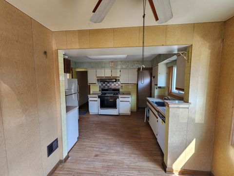 Tiny photo for 6221 N La Crosse Avenue, Chicago, IL 60646 (MLS # 12461335)