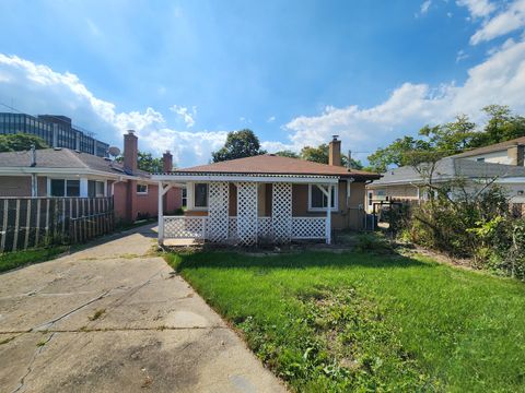 Tiny photo for 6221 N La Crosse Avenue, Chicago, IL 60646 (MLS # 12461335)