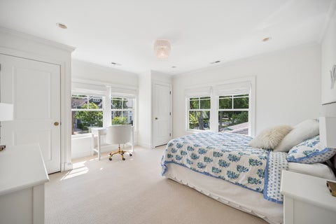 Tiny photo for 887 Ash Street, Winnetka, IL 60093 (MLS # 12748077)