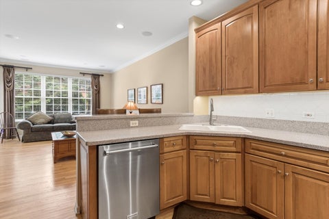 Tiny photo for 1204 Ashbrook Court, Darien, IL 60561 (MLS # 12730235)