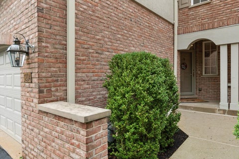Tiny photo for 1204 Ashbrook Court, Darien, IL 60561 (MLS # 12730235)