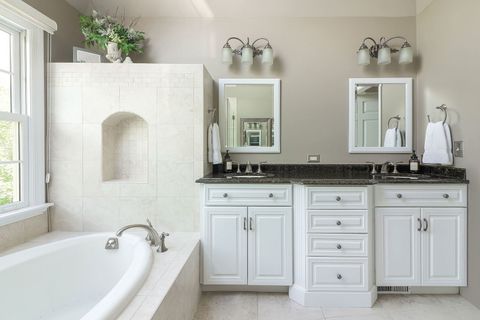 Tiny photo for 26W130 Prestwick Lane, Winfield, IL 60190 (MLS # 12456967)