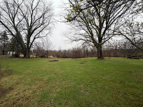 Tiny photo for 2403 Deets Road, Sterling, IL 61081 (MLS # 12607879)