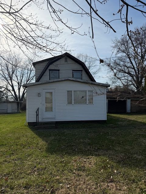 Photo of 2403 Deets Road, Sterling, IL 61081 (MLS # 12607879)