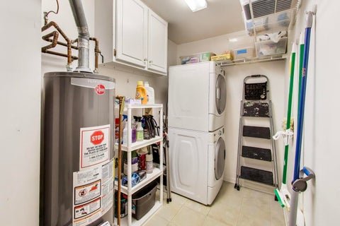 Tiny photo for 592 Edinburgh Lane #B, Prospect Heights, IL 60070 (MLS # 12710670)