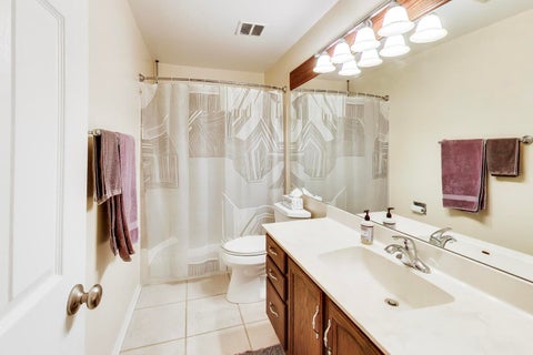 Tiny photo for 592 Edinburgh Lane #B, Prospect Heights, IL 60070 (MLS # 12710670)