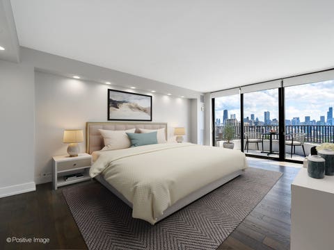 Tiny photo for 2020 N Lincoln Park West PARK #38ML, Chicago, IL 60614 (MLS # 12678574)