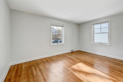 Tiny photo for 1314 Maple Street, Western Springs, IL 60558 (MLS # 12545972)