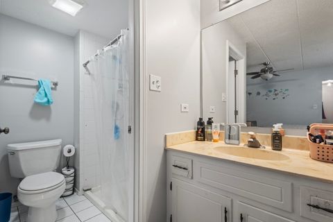 Tiny photo for 10531 S Roberts Road S #2D, Palos Hills, IL 60465 (MLS # 12512308)