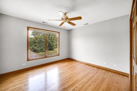 Tiny photo for 259 Wilcox Court, Bartlett, IL 60103 (MLS # 12450177)