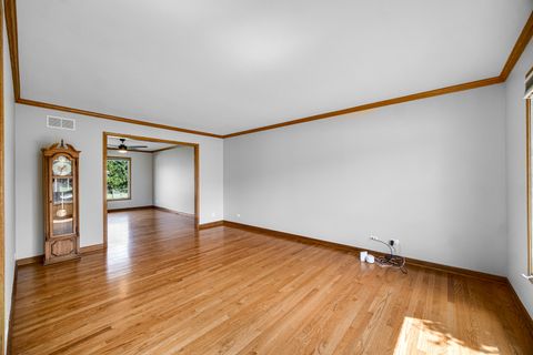 Tiny photo for 259 Wilcox Court, Bartlett, IL 60103 (MLS # 12450177)