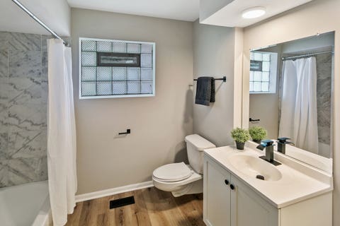 Tiny photo for 936 E 170th Street, South Holland, IL 60473 (MLS # 12736900)