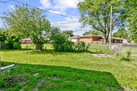 Tiny photo for 936 E 170th Street, South Holland, IL 60473 (MLS # 12736900)