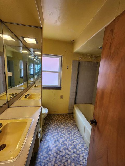 Tiny photo for 6723 S Euclid Avenue, Chicago, IL 60649 (MLS # 12704475)