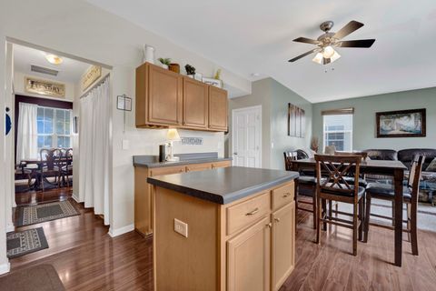 Tiny photo for 1882 Westridge Place, Aurora, IL 60504 (MLS # 12502637)