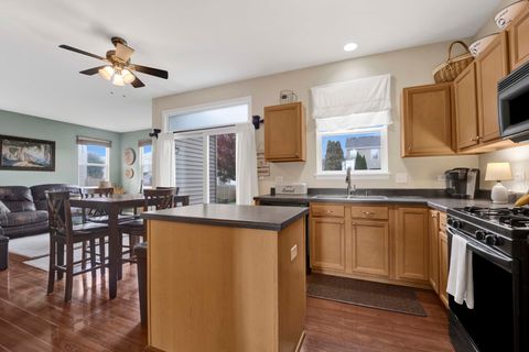 Tiny photo for 1882 Westridge Place, Aurora, IL 60504 (MLS # 12502637)