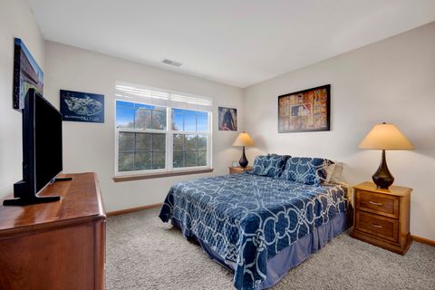 Tiny photo for 1882 Westridge Place, Aurora, IL 60504 (MLS # 12502637)