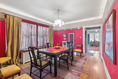 Tiny photo for 4723 N Sacramento Avenue, Chicago, IL 60625 (MLS # 12637357)