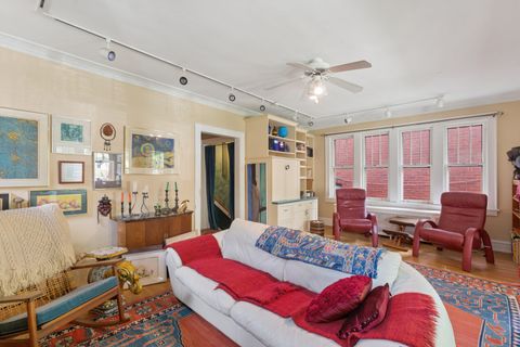 Tiny photo for 4723 N Sacramento Avenue, Chicago, IL 60625 (MLS # 12637357)
