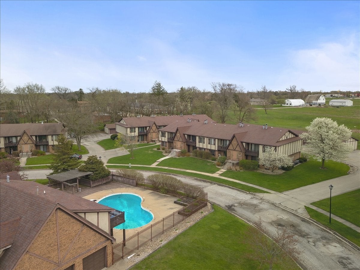 2017 Tracy Drive 4