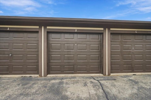 Tiny photo for 2017 Tracy Drive #4, Bloomington, IL 61704 (MLS # 12772596)