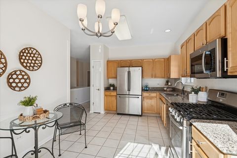 Tiny photo for 2334 Meadowcroft Lane, Grayslake, IL 60030 (MLS # 12558519)