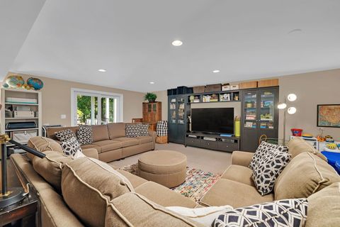 Tiny photo for 719 Stonebridge Road, Frankfort, IL 60423 (MLS # 12554155)