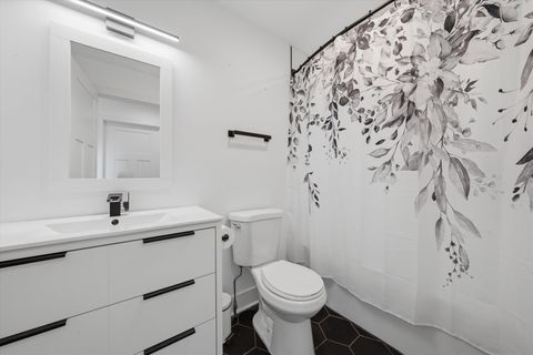 Tiny photo for 11156 S Troy Street, Chicago, IL 60655 (MLS # 12712116)