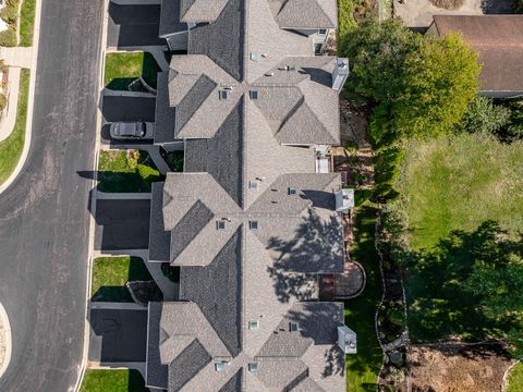 Tiny photo for 5018 VERNON PARK Place, Lisle, IL 60532 (MLS # 12496163)