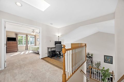 Tiny photo for 5018 VERNON PARK Place, Lisle, IL 60532 (MLS # 12496163)