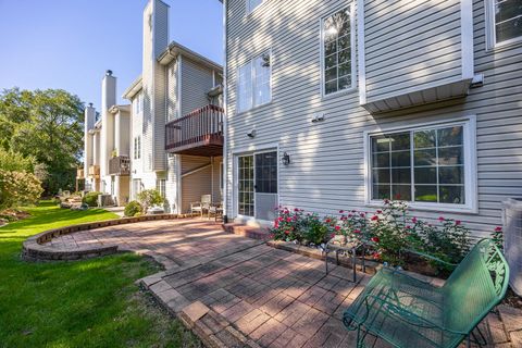 Tiny photo for 5018 VERNON PARK Place, Lisle, IL 60532 (MLS # 12496163)