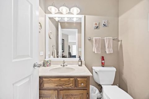 Tiny photo for 5018 VERNON PARK Place, Lisle, IL 60532 (MLS # 12496163)