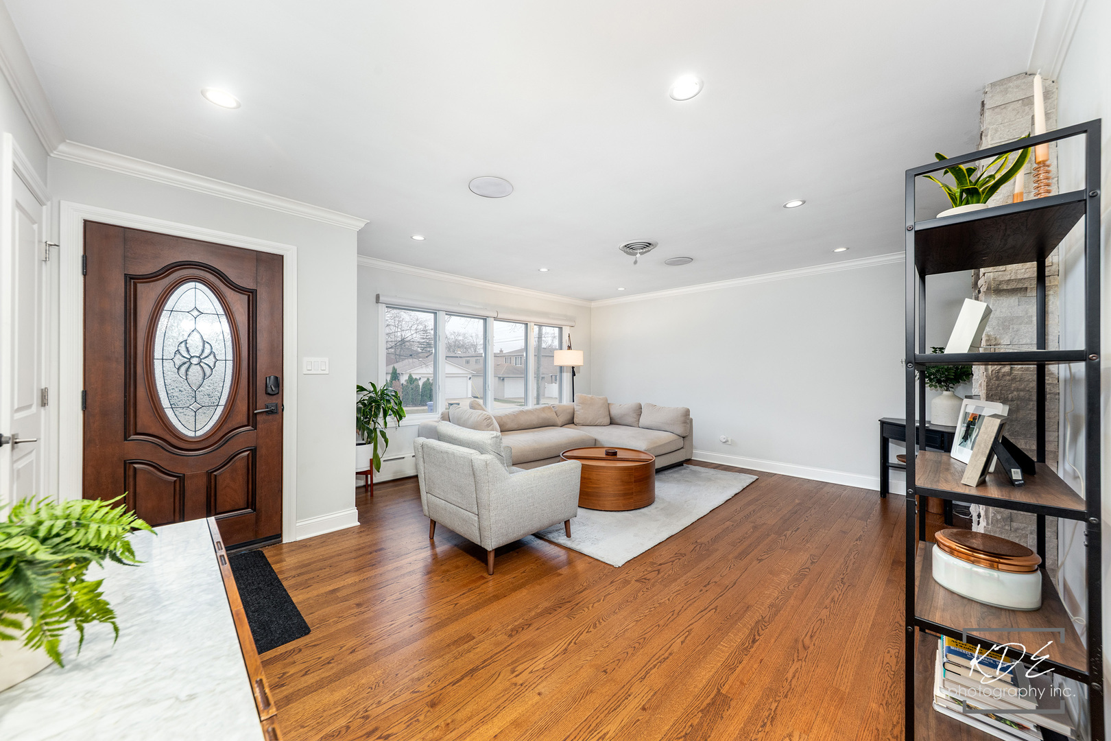 100 Thorndale Avenue