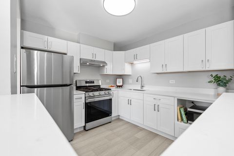 Tiny photo for 6670 S Brainard Avenue #411, Countryside, IL 60525 (MLS # 12563971)