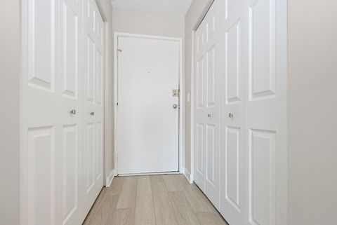 Tiny photo for 6670 S Brainard Avenue #411, Countryside, IL 60525 (MLS # 12563971)