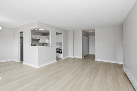 Tiny photo for 6670 S Brainard Avenue #411, Countryside, IL 60525 (MLS # 12563971)