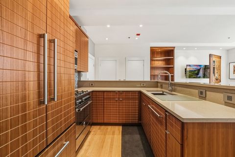 Tiny photo for 888 S Michigan Avenue #401, Chicago, IL 60605 (MLS # 12504673)