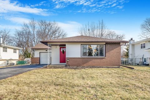 Photo of 987 Lakewood Drive, Bartlett, IL 60103 (MLS # 12545884)