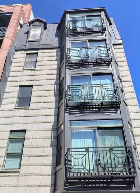 1427 N Sedgwick Street 4 Chicago IL 60610