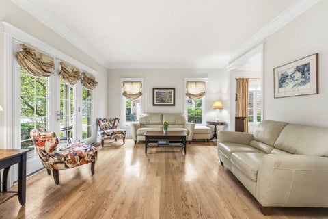 Tiny photo for 103 N Kennicott Avenue, Arlington Heights, IL 60005 (MLS # 12651751)