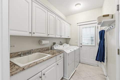 Tiny photo for 103 N Kennicott Avenue, Arlington Heights, IL 60005 (MLS # 12651751)