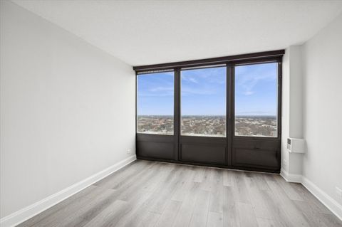 Tiny photo for 5320 N Sheridan Road #2109, Chicago, IL 60640 (MLS # 12570596)